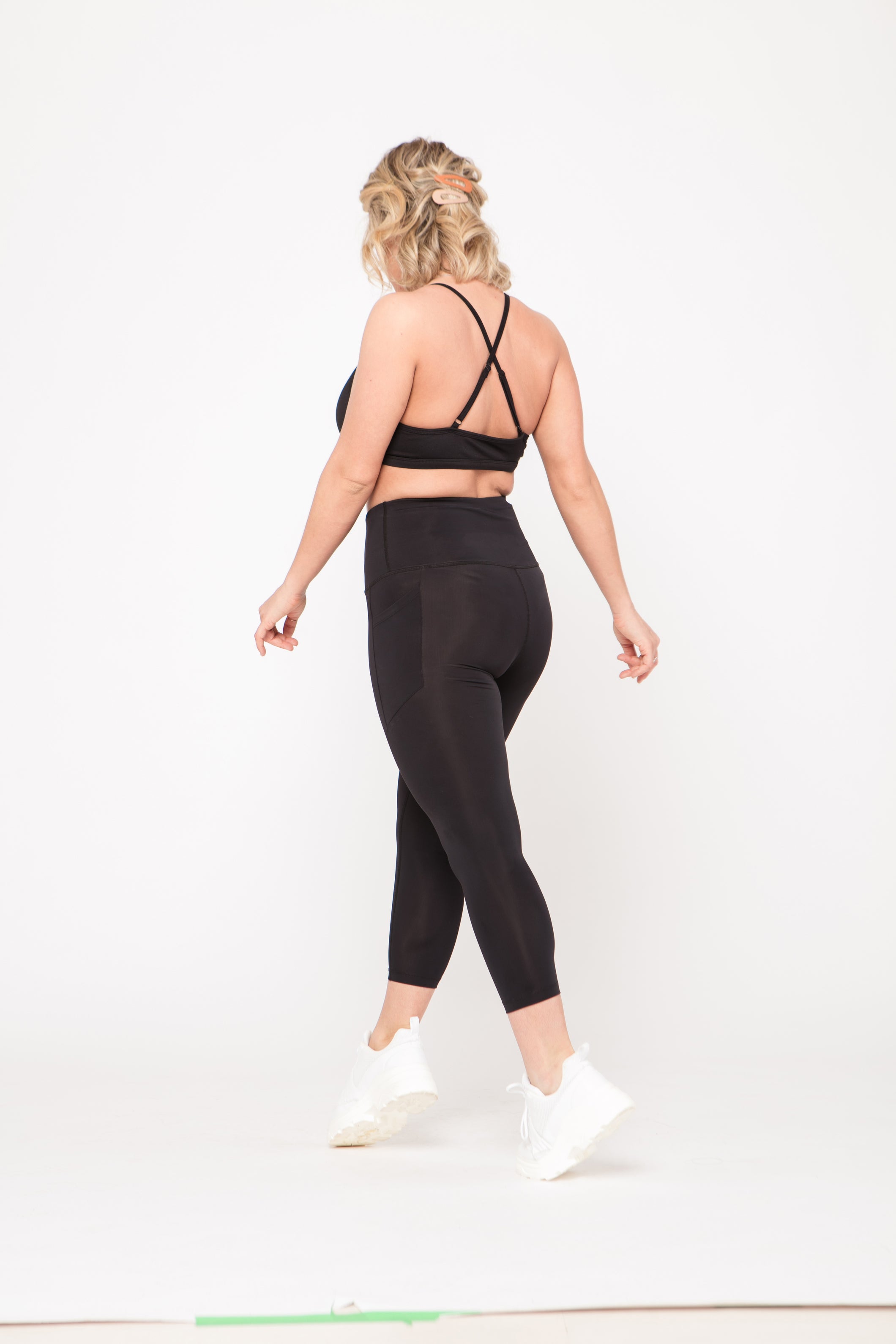Dani Cross Back Bra
