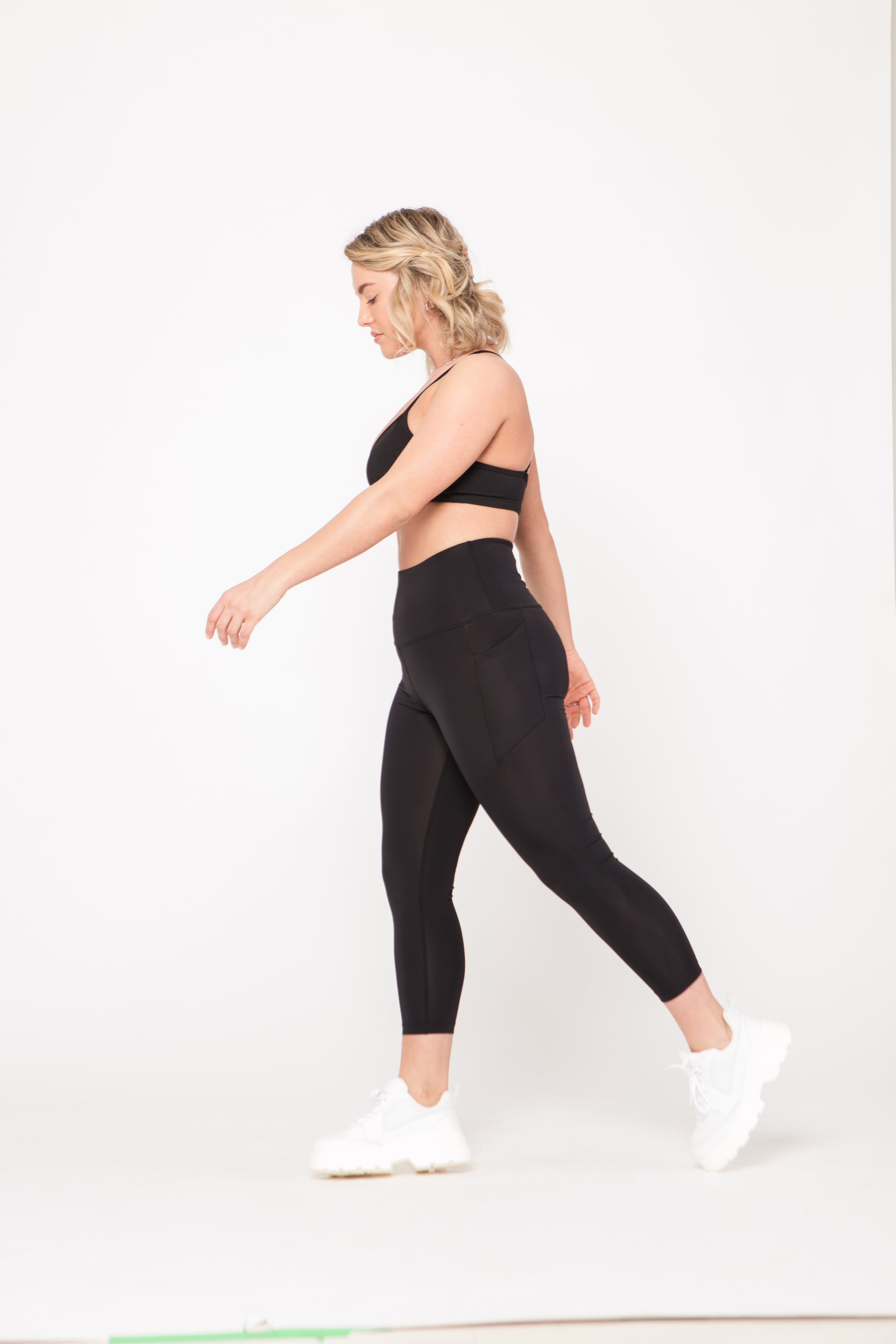 Caro High Rise Leggings (Cropped)